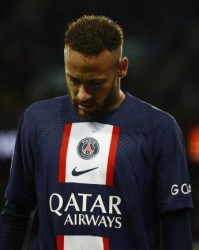 2.22亿欧1/4 大巴黎6000万欧把内马尔卖给切尔西？